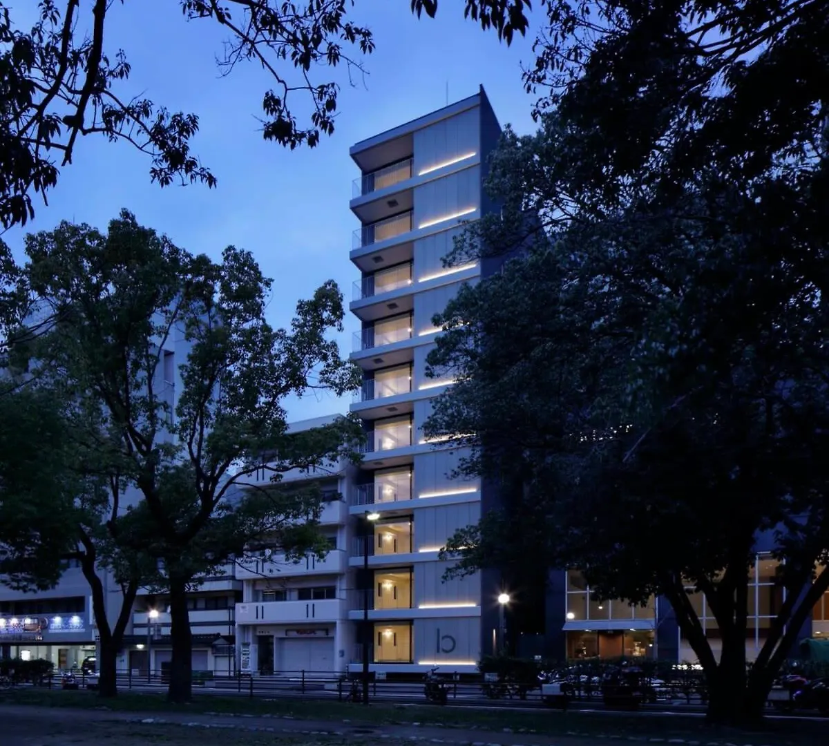 Apartment Bhotel Heiwaodori 602 - Huge Apt In Famous Hiroshima Dori For 6P